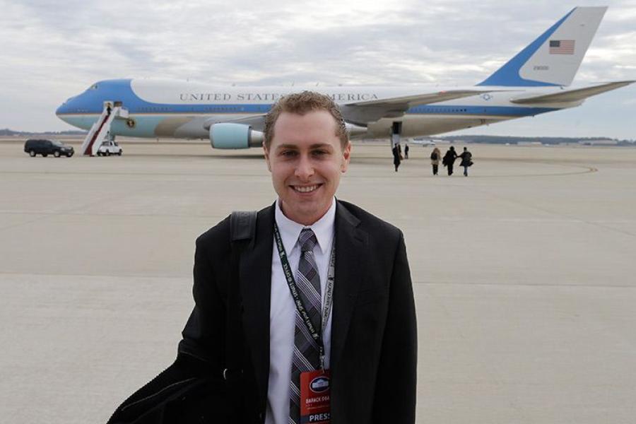 Josh Lederman in front of Air Force One