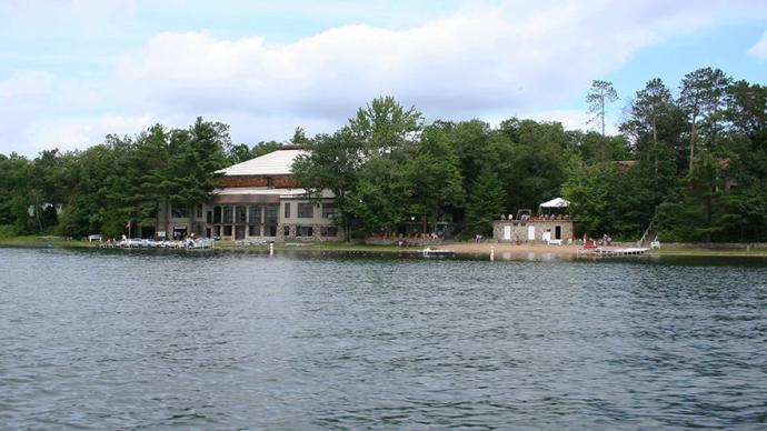 Kresge Auditorium as seen from Green Lake